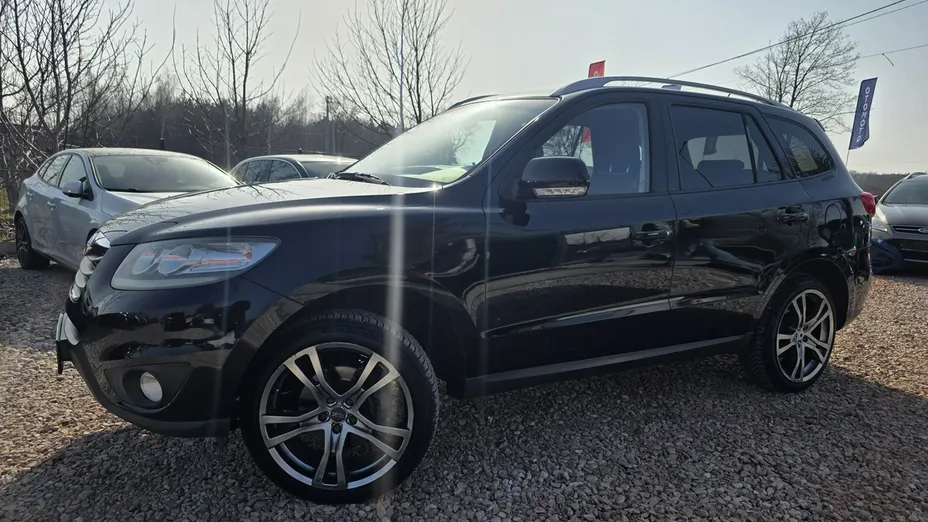 HYUNDAI Santa Fe -