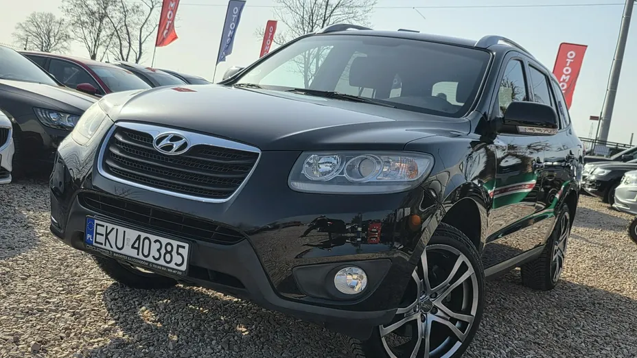 HYUNDAI Santa Fe -