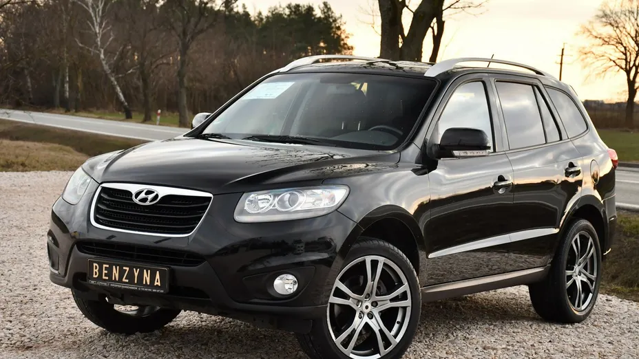 HYUNDAI Santa Fe -