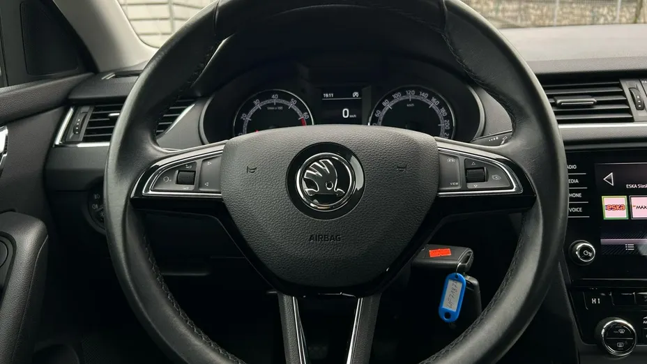 SKODA Octavia -