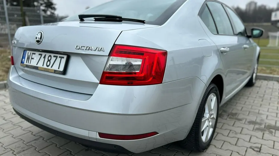 SKODA Octavia -