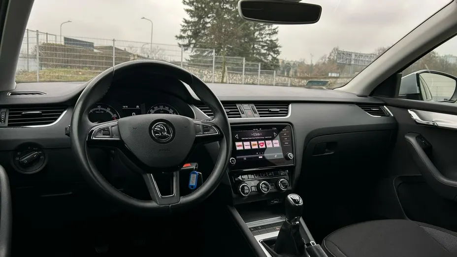 SKODA Octavia -