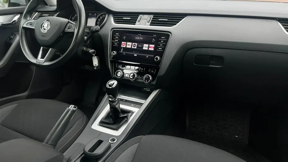 SKODA Octavia -