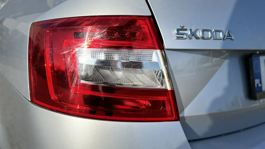 SKODA Octavia -