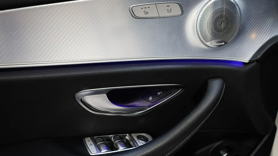 MERCEDES-BENZ E Klasa -