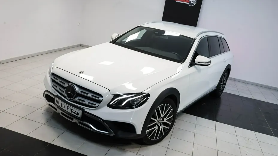 MERCEDES-BENZ E Klasa -