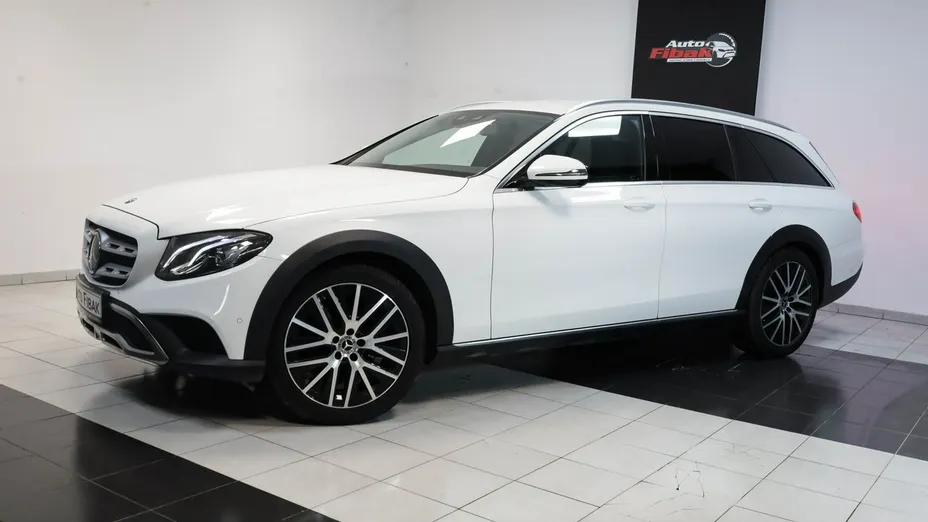 MERCEDES-BENZ E Klasa -