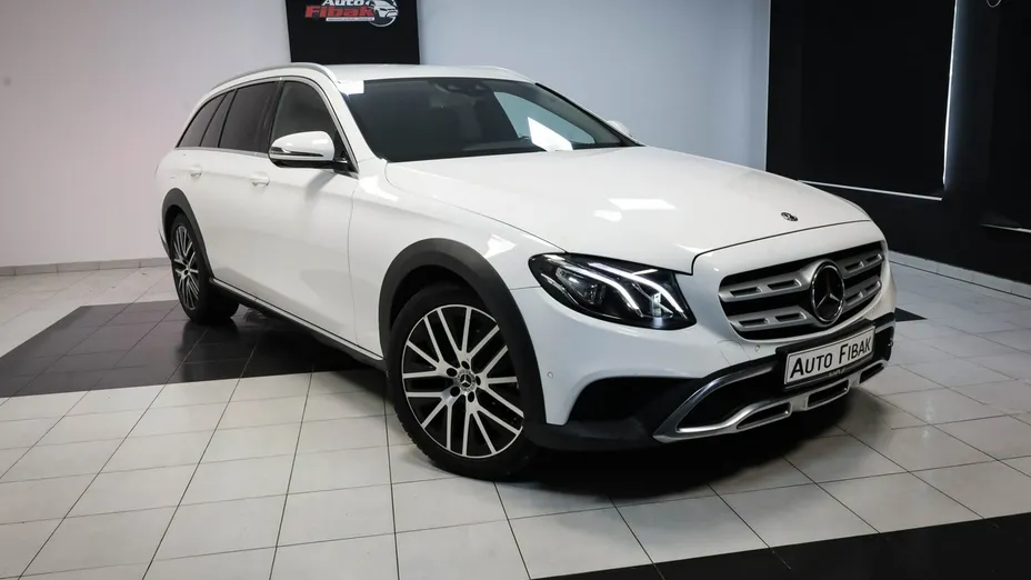 MERCEDES-BENZ E Klasa -