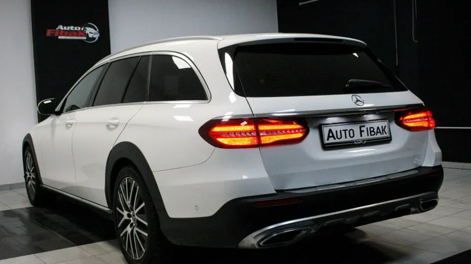 MERCEDES-BENZ E Klasa -