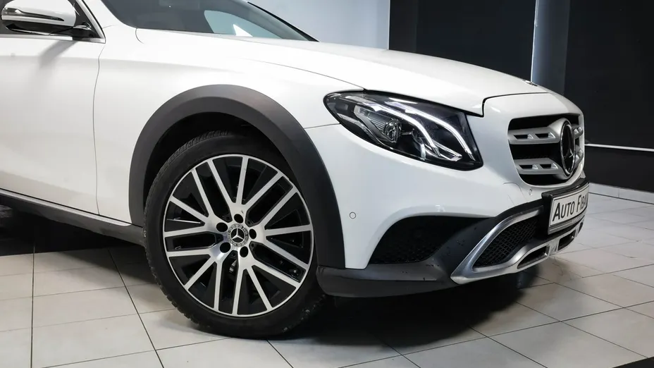 MERCEDES-BENZ E Klasa -
