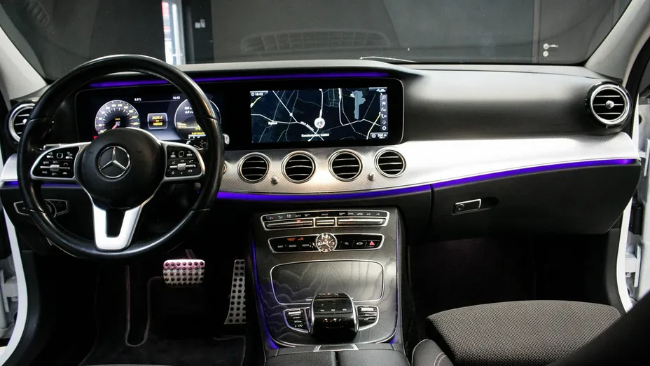 MERCEDES-BENZ E Klasa -