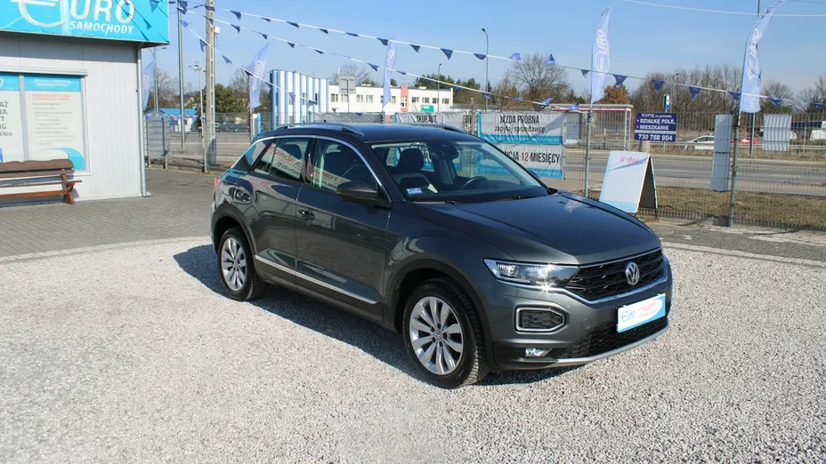 VOLKSWAGEN T-ROC -