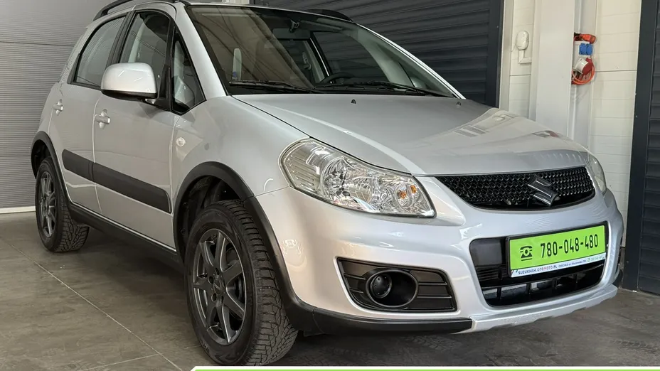 SUZUKI SX4 -