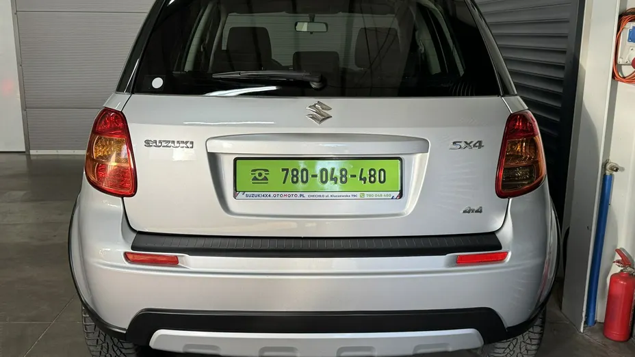 SUZUKI SX4 -