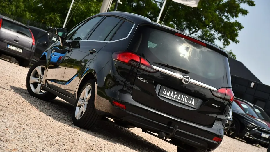 OPEL Zafira -