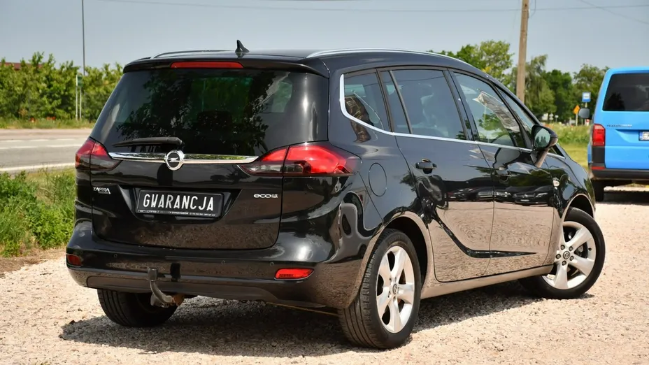 OPEL Zafira -