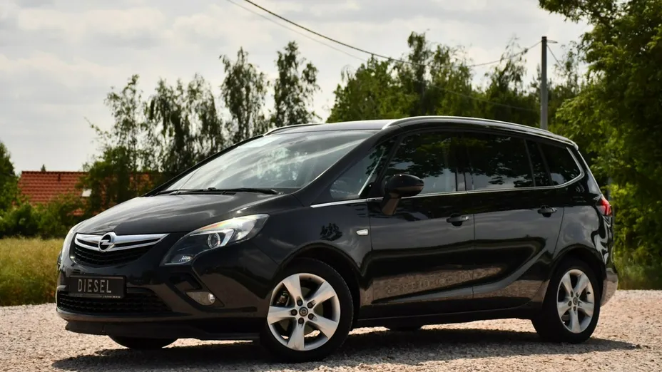 OPEL Zafira -