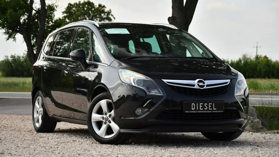 OPEL Zafira -