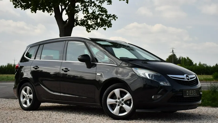 OPEL Zafira -