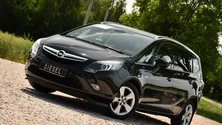 OPEL Zafira -