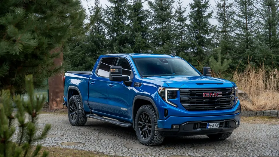 GMC Sierra -