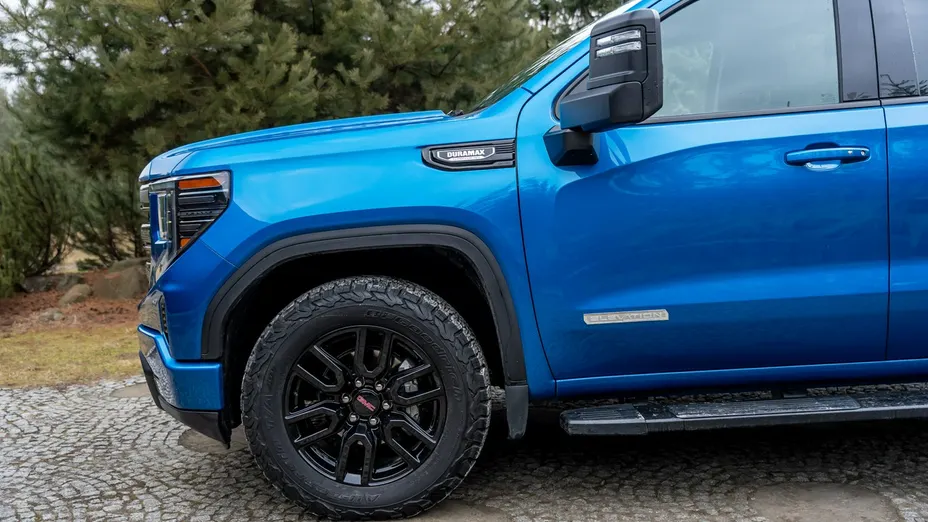 GMC Sierra -