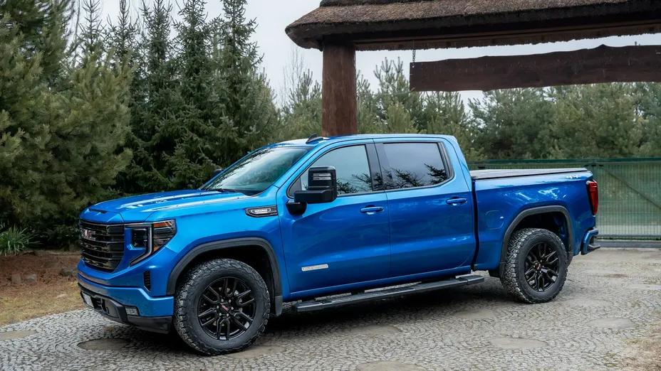 GMC Sierra -