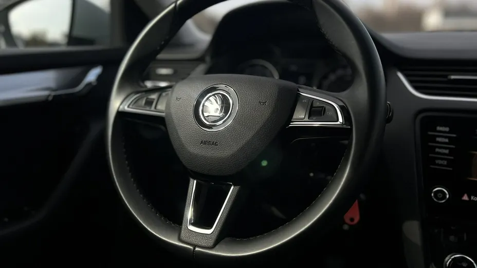 SKODA Octavia -