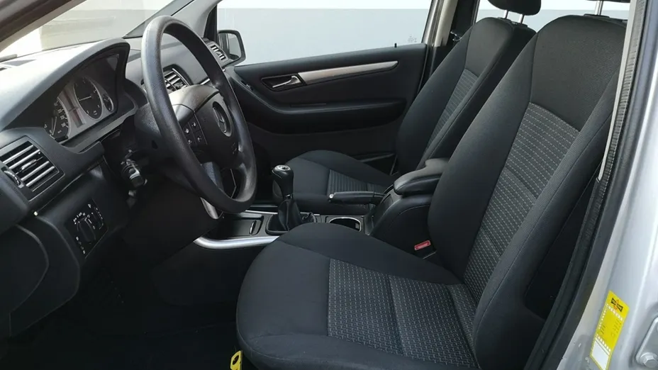 MERCEDES-BENZ B Klasa -