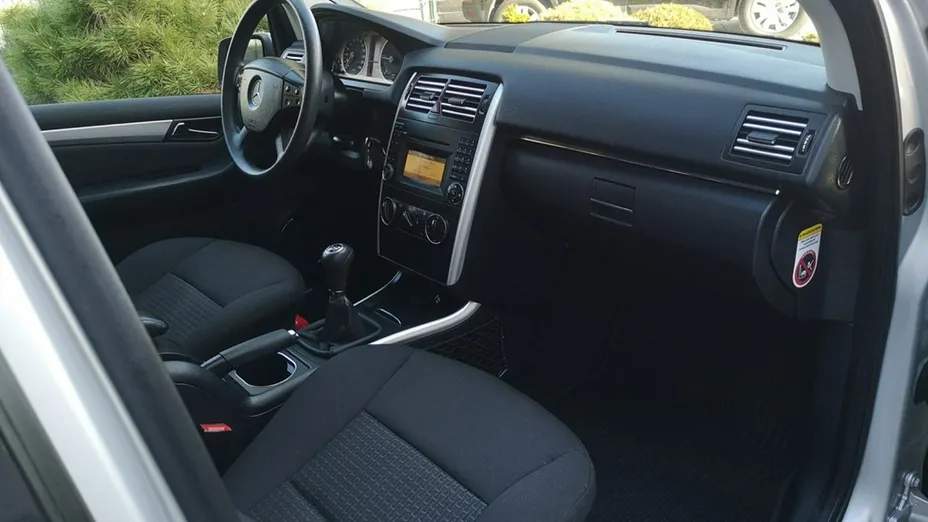 MERCEDES-BENZ B Klasa -