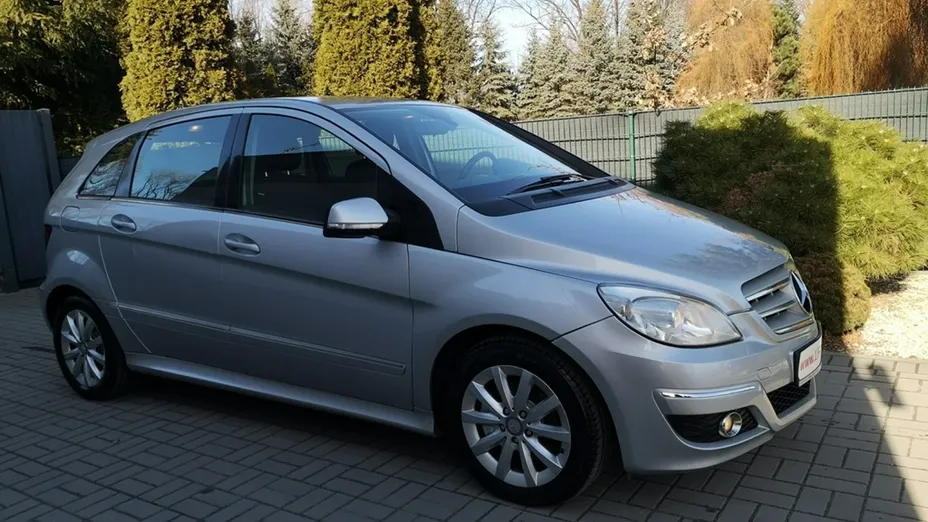 MERCEDES-BENZ B Klasa -