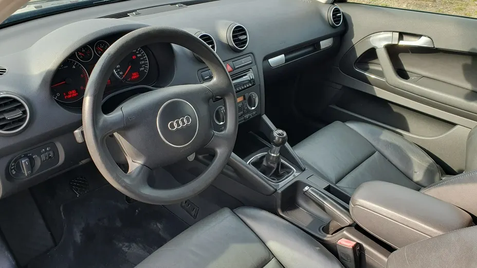 AUDI A3 -