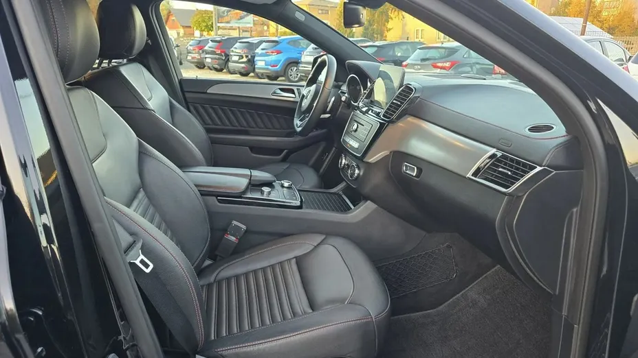 MERCEDES-BENZ GLE -