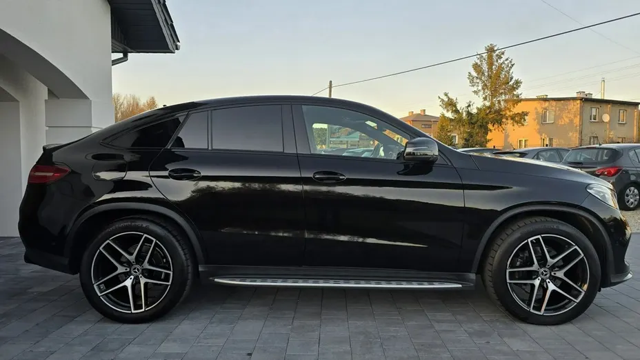 MERCEDES-BENZ GLE -