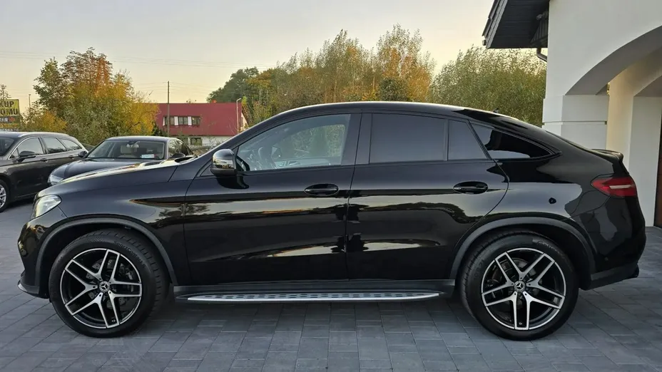 MERCEDES-BENZ GLE -