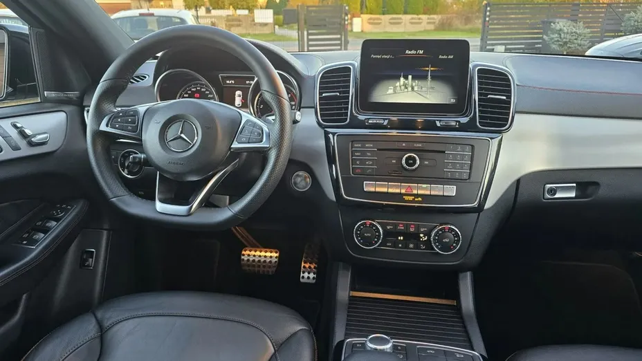 MERCEDES-BENZ GLE -