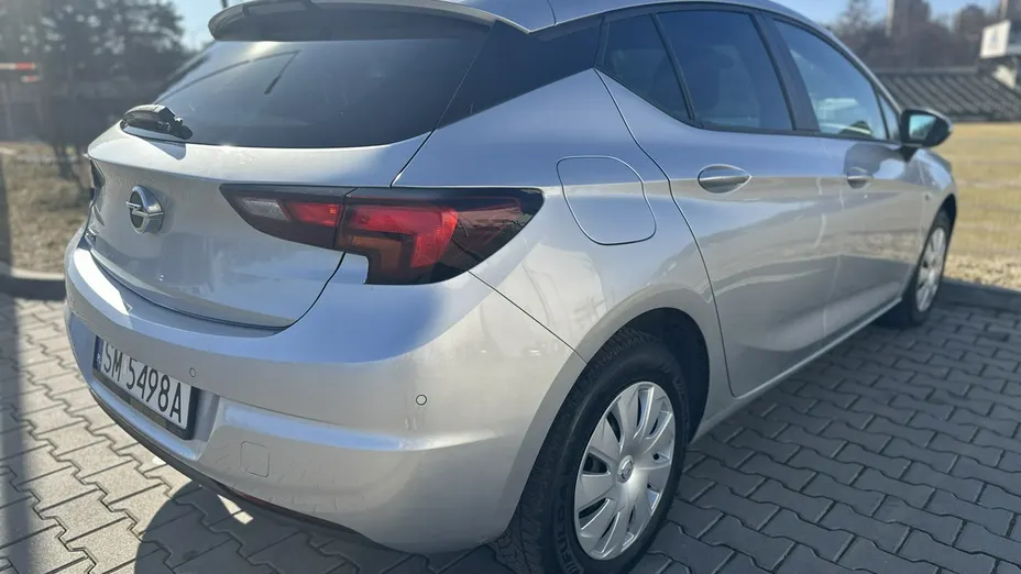 OPEL Astra -