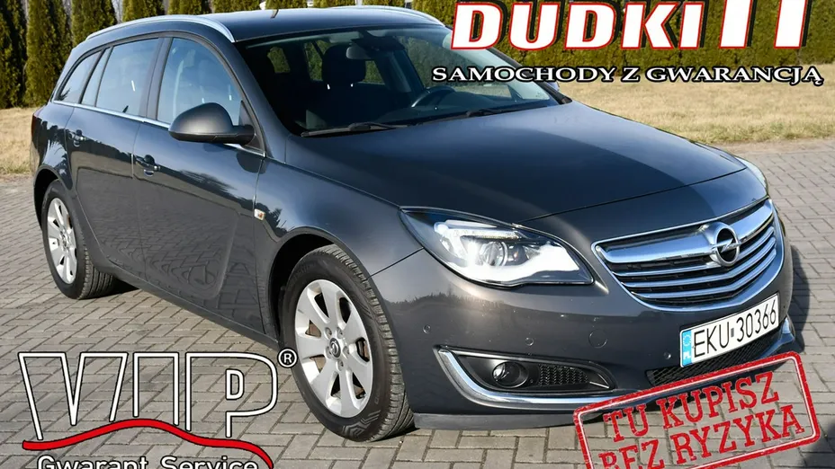 OPEL Insignia -