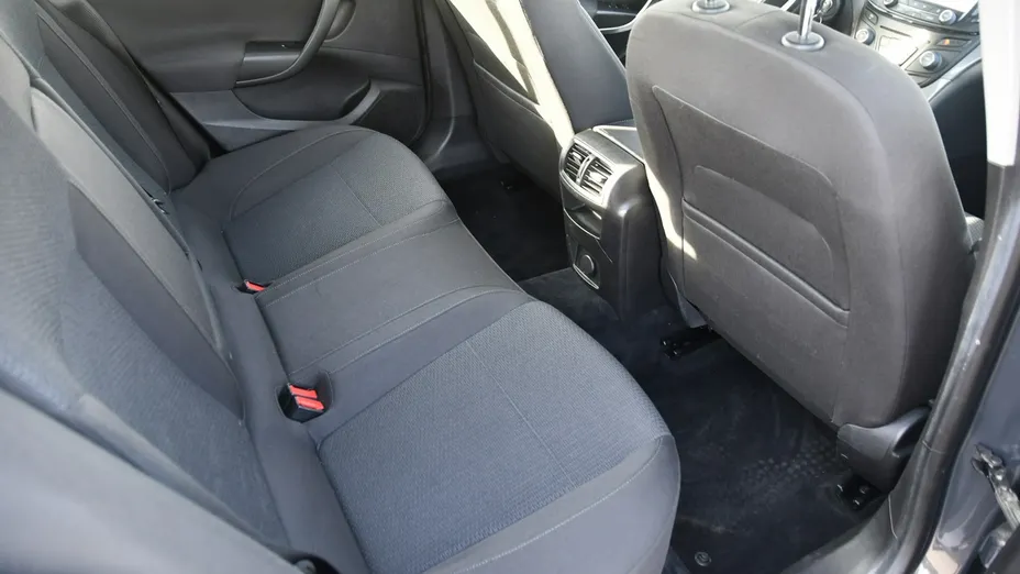 OPEL Insignia -
