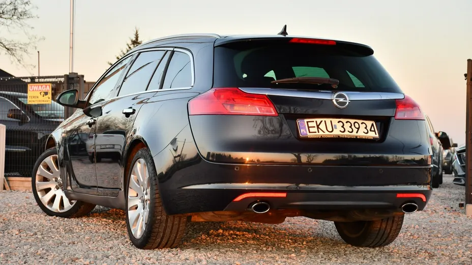 OPEL Insignia -