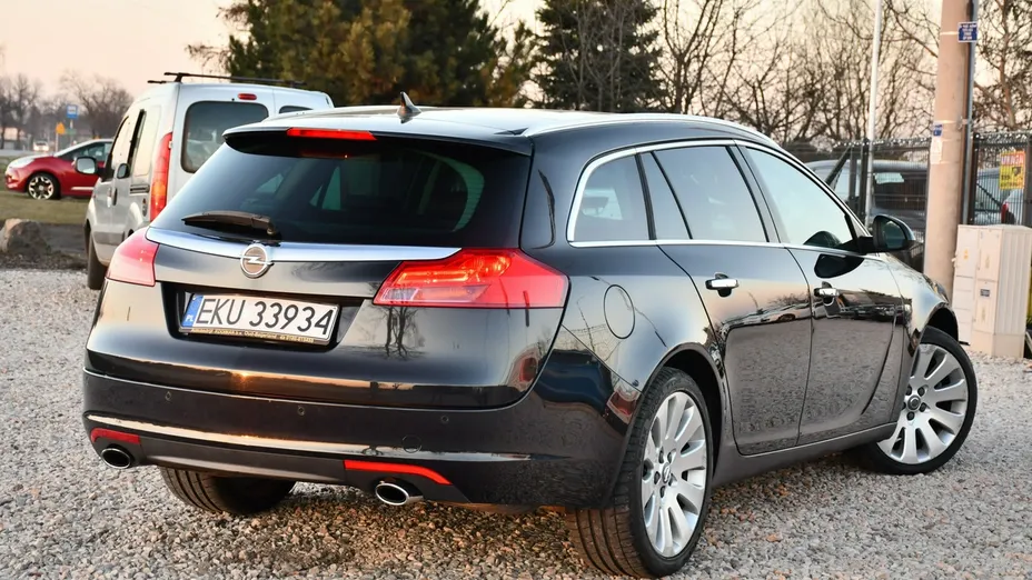 OPEL Insignia -