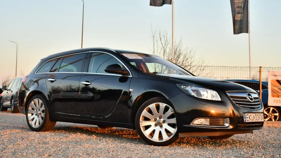 OPEL Insignia -