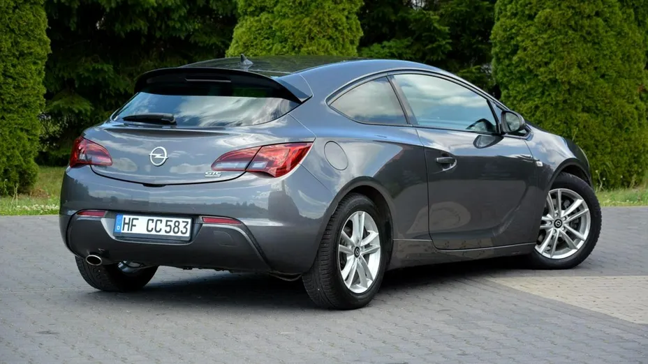 OPEL Astra -