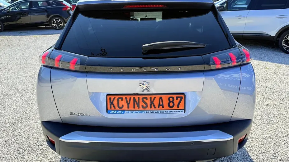 PEUGEOT 2008 -