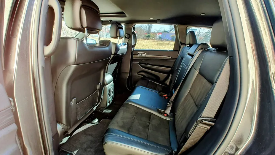 JEEP Grand Cherokee -