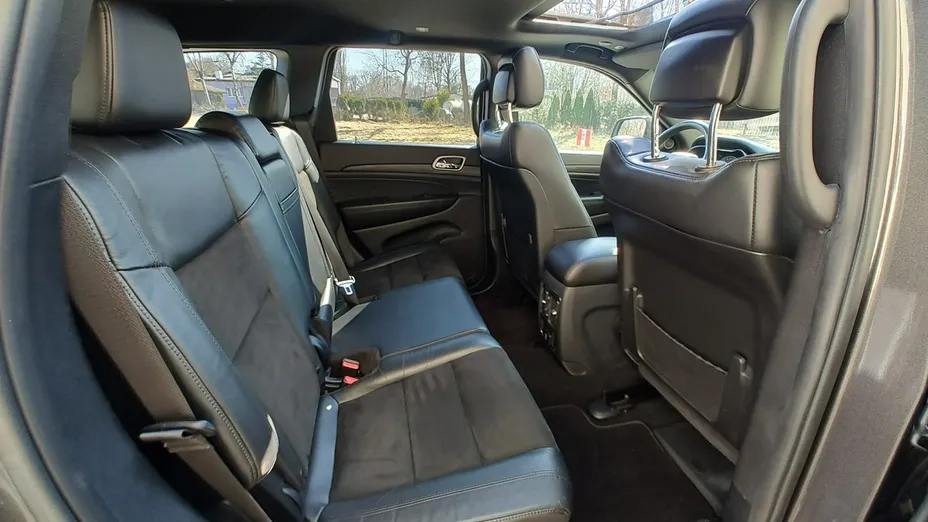 JEEP Grand Cherokee -