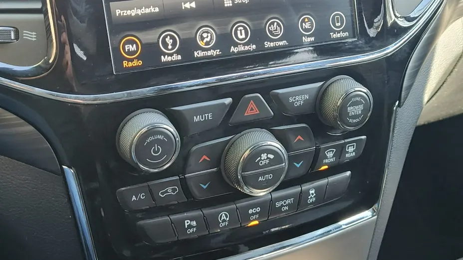 JEEP Grand Cherokee -