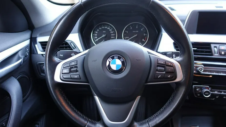 BMW X1 -