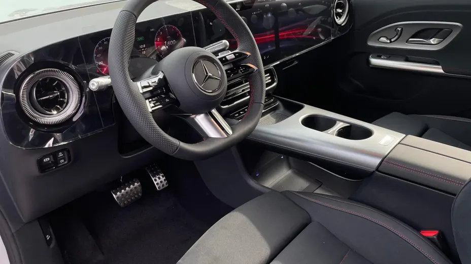 MERCEDES-BENZ GLB GLB 200 mHEV 8G-eDCT