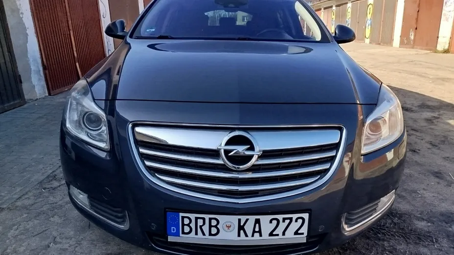 OPEL Insignia -